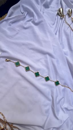 Vca bracelet